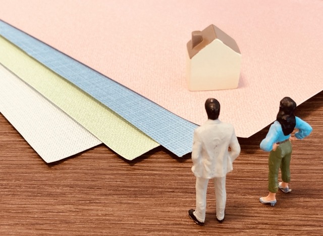 センスのいい部屋にするなら知っておきたい壁紙のトレンド【海老名市・綾瀬市・厚木市・伊勢原市・座間市・大和市・相模原市・ 藤沢市・茅ヶ崎市・平塚市・寒川町 一戸建てコラム】